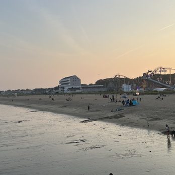 Pier Patio Pub - Exterior view - Bars Near Me - Old Orchard Beach, Maine Pier Patio Pub - Exterior view - Bars Near Me - Old Orchard Beach, Maine