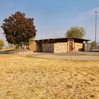 Chas H Reynolds Rest Area - Main Building - Rest Stops Near Me - La Grande, Oregon Chas H Reynolds Rest Area - Main Building - Rest Stops Near Me - La Grande, Oregon