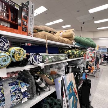 Ross Dress for Less - Accessories - Department Stores Near Me - Tukwila, Washington Ross Dress for Less - Accessories - Department Stores Near Me - Tukwila, Washington