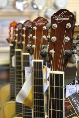 The Strum Shop by null