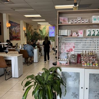 Verdant Nail Spa - Inside - Nail Salons Near Me - Sunrise, Florida Verdant Nail Spa - Inside - Nail Salons Near Me - Sunrise, Florida