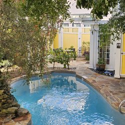 Azalea Inn and Villas
