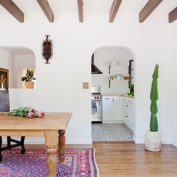 Jette Creative - Ole Hanson Duplex - Photo by Amy Bartlam - Interior Design Near Me - San Clemente, California Jette Creative - Ole Hanson Duplex - Photo by Amy Bartlam - Interior Design Near Me - San Clemente, California