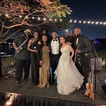 Stringz Attached - Musicians Near Me