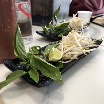 Vietnoms - Bean Sprouts - Vietnamese Near Me - Toronto, Ontario