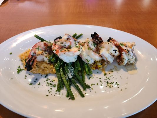 Alex's Kitchen by null