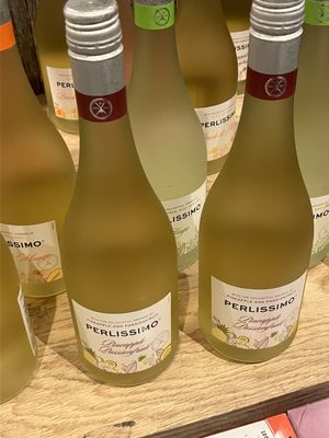 Hudson Market by null