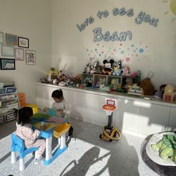 Beam City Dental - Clean and fun Playroom
