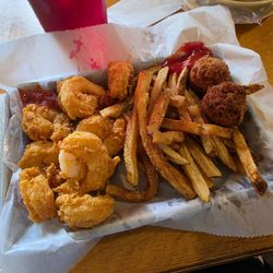 Bubba's Catfish And Steakhouse - Shrimp dinner