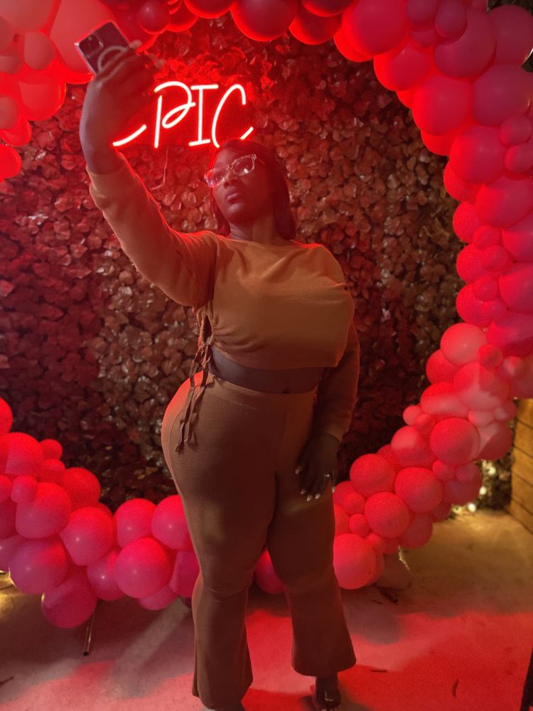 EPIC CIGAR AND HOOKAH LOUNGE Updated October 2024 43 Photos 7160 Moon Rd, Columbus