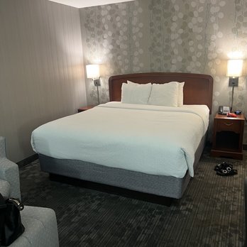 Courtyard by Marriott Salinas Monterey - Hotels Near Me - Salinas, California Courtyard by Marriott Salinas Monterey - Hotels Near Me - Salinas, California