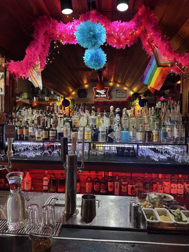 Last Call Bar