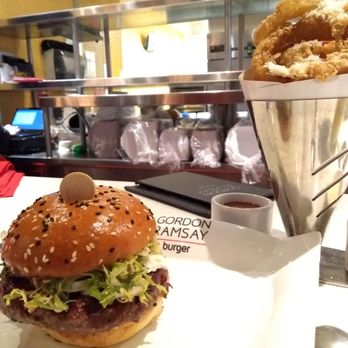 Gordon Ramsay Burger Las Vegas - Got tired of the burger pretty quickly and finally decided to eat the beef and left the buns - Burgers Near Me - Las Vegas, Nevada Gordon Ramsay Burger Las Vegas - Got tired of the burger pretty quickly and finally decided to eat the beef and left the buns - Burgers Near Me - Las Vegas, Nevada