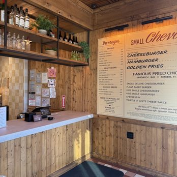 Small Cheval- Hyde Park - Indoor - Burgers Near Me - Chicago, Illinois