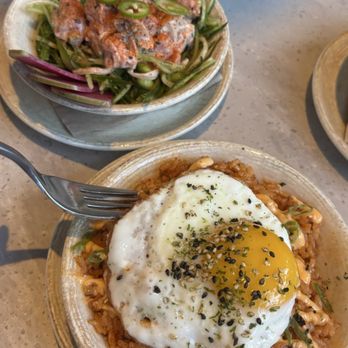 Pacific Catch - Kimchi Fried Rice Ahi Poke Original - Seafood Near Me - Brea, California Pacific Catch - Kimchi Fried Rice Ahi Poke Original - Seafood Near Me - Brea, California