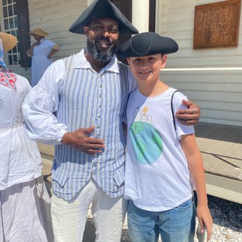 Colonial Williamsburg - Meeting with locals and enjoying their perceptive on what daily living would have looked like. - Tours Near Me - Williamsburg, Virginia