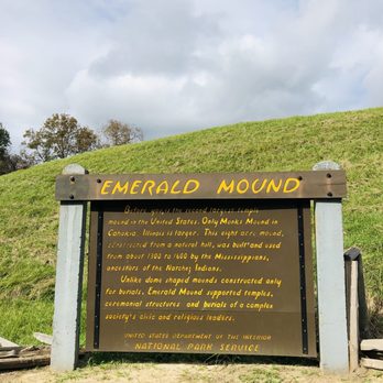 Emerald Mound - Landmarks & Historical Buildings Near Me - Natchez, Mississippi Emerald Mound - Landmarks & Historical Buildings Near Me - Natchez, Mississippi