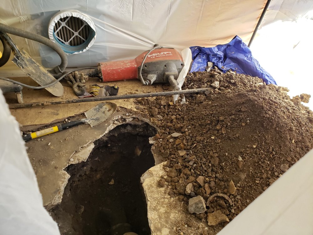 Slide of Roto-Rooter Plumbing & Water Cleanup