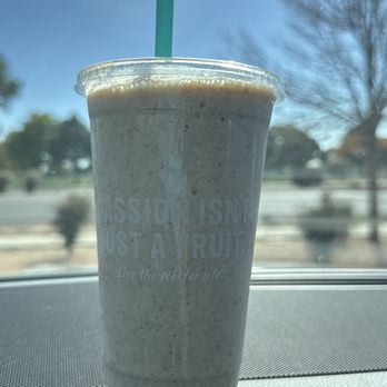 Nekter Juice Bar - Health Nut smoothie with almond butter and whey protein - Juice Bars & Smoothies Near Me - Albuquerque, New Mexico