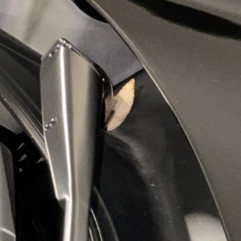 Monkey's Auto Spa - Why is a leaf still in my windshield after a $110 wash? - Car Wash Near Me - Los Angeles, California