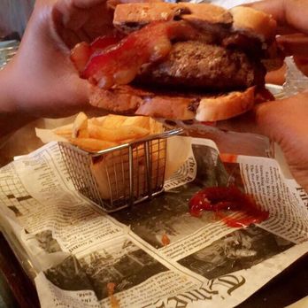 No Good Burger Joint - PB&J Burger - Burgers Near Me - Baldwin, New York