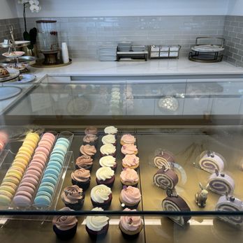 Marvel Cake - Inside - Custom Cakes Near Me - Palo Alto, California