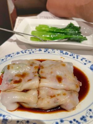 Tai Pan by null