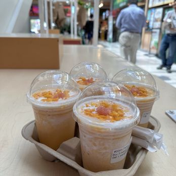 A Whole Mango - Desserts Near Me - Richmond, British Columbia A Whole Mango - Desserts Near Me - Richmond, British Columbia