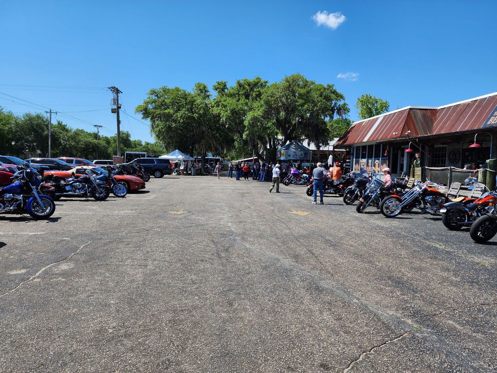 THE BEAVER BAR Updated November 2024 102 Photos & 29 Reviews 3534