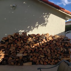 Brothers Firewood - Great firewood, reasonable cost.