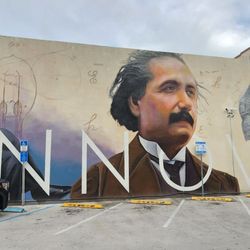 Downtown Hollywood Mural Project - MURAL #4