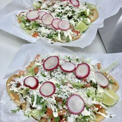La Casita Mexicana - Huaraches