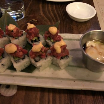Pubbelly Sushi Brickell - Wagyu beef tartare roll - Sushi Bars Near Me - Miami, Florida