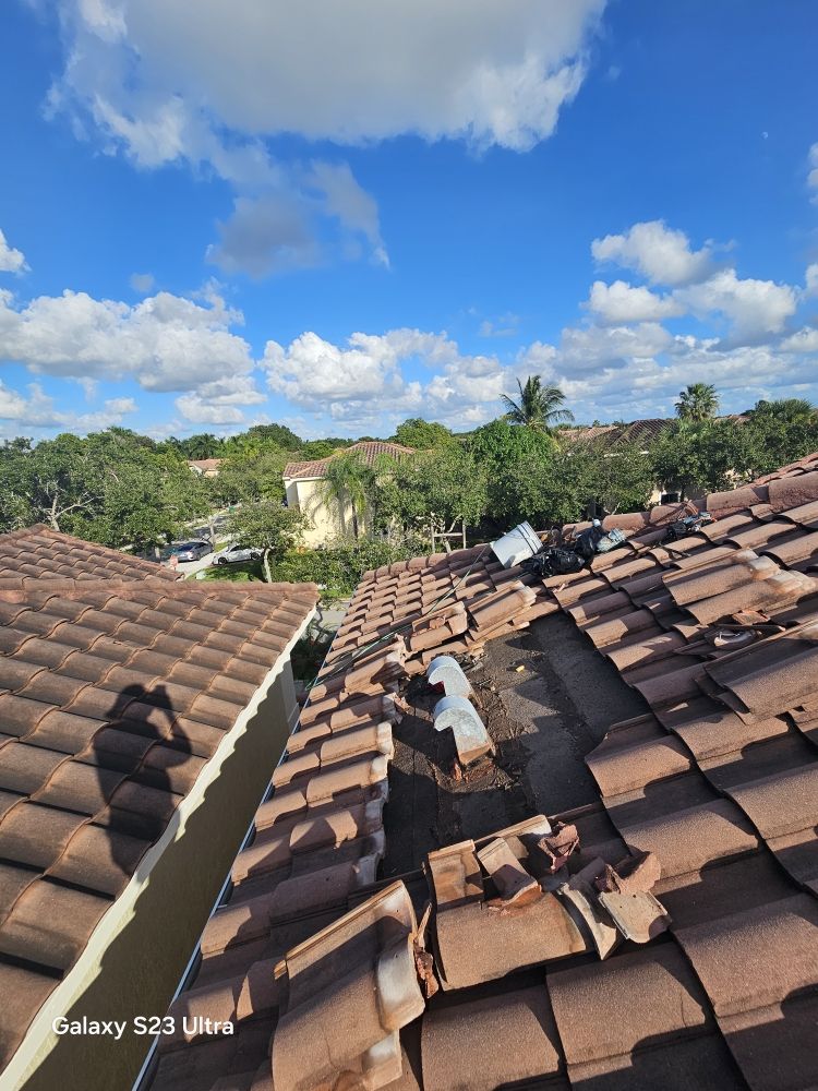 Slide of Austrong General Roofing