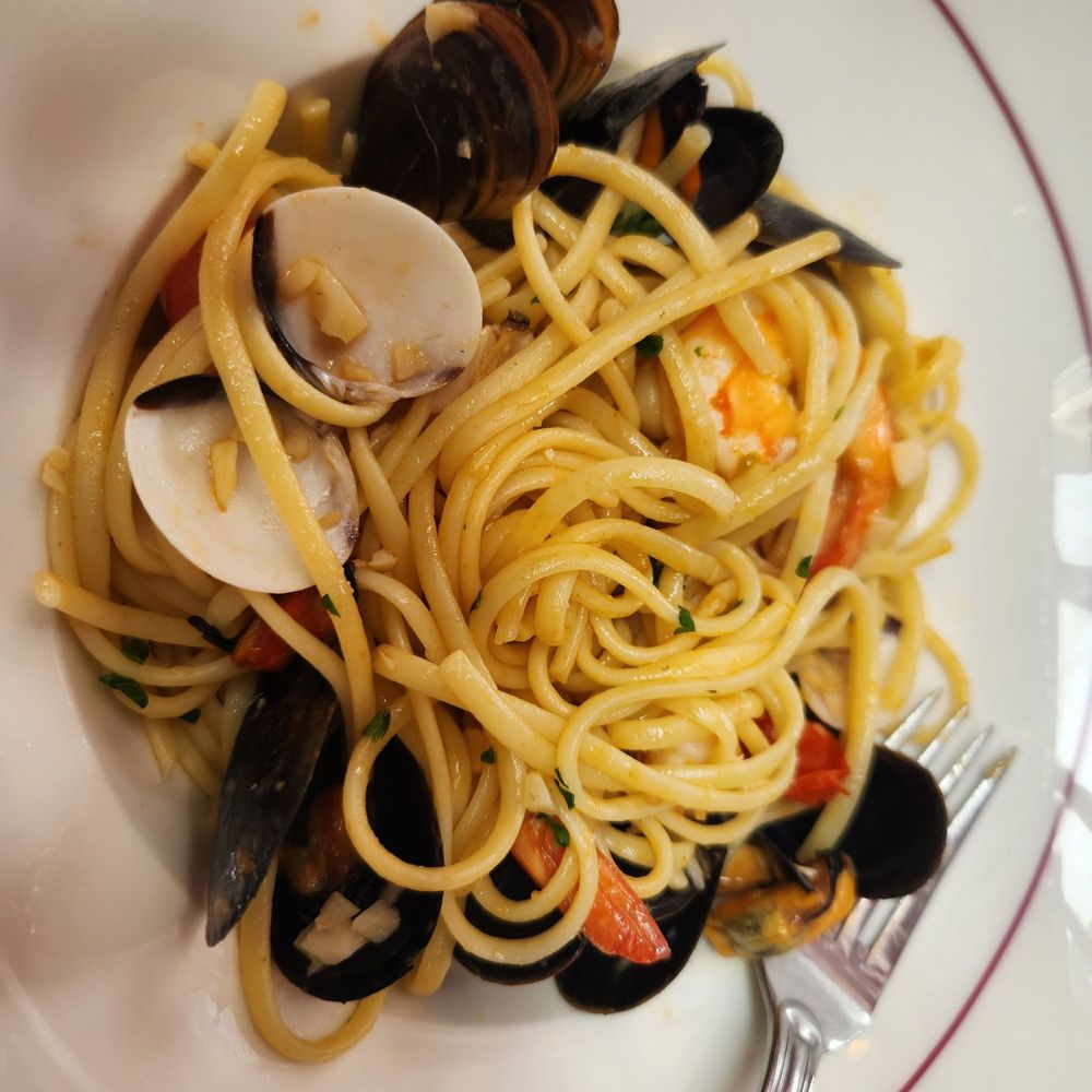 CAFE DE PARIS Updated May 2024 43 Cr Mirabeau, AixenProvence