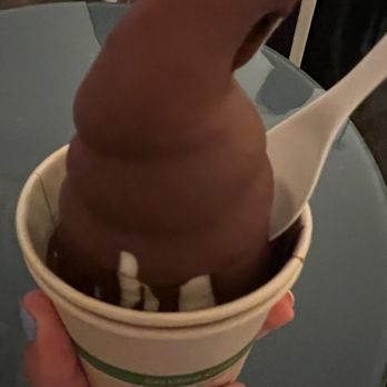 Milk Drunk - Swirl with chocolate shell - Ice Cream & Frozen Yogurt Near Me - Seattle, Washington Milk Drunk - Swirl with chocolate shell - Ice Cream & Frozen Yogurt Near Me - Seattle, Washington