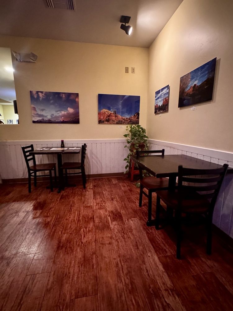 Hiro’s Sushi & Japanese Kitchen