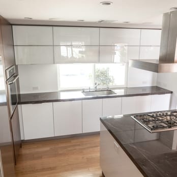 Luxus Construction - Modern Hollywood kitchen design & remodel by Lichwa Construction - General Contractors Near Me - Pacific Palisades, California Luxus Construction - Modern Hollywood kitchen design & remodel by Lichwa Construction - General Contractors Near Me - Pacific Palisades, California