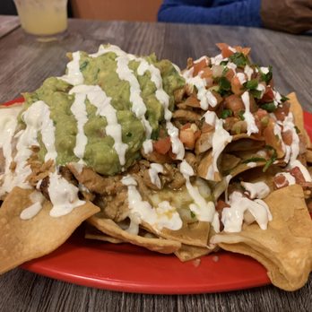 El Limon - Loaded Nachos with chicken - Mexican Near Me - Ardmore, Pennsylvania El Limon - Loaded Nachos with chicken - Mexican Near Me - Ardmore, Pennsylvania