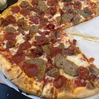 DaVinci's Eatery - Italian Near Me - Lewiston, Maine