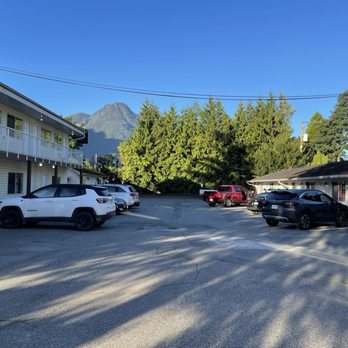 Park Motel - Overall view - Hotels Near Me - Hope, British Columbia