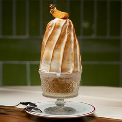 Luchini Italian Restaurant - Apricot Meringa Cake