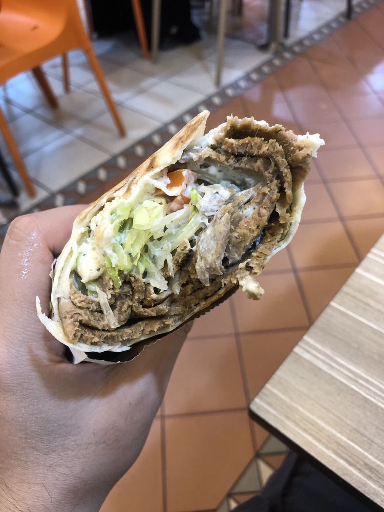 OASIS KEBAB Updated August 2024 83 The Esplanade, Cairns Queensland