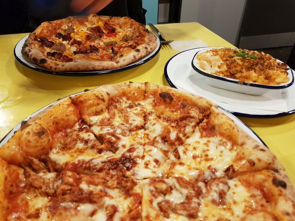 KLAY PIZZERIA & BAR 52 Piccadilly, StokeonTrent, United Kingdom