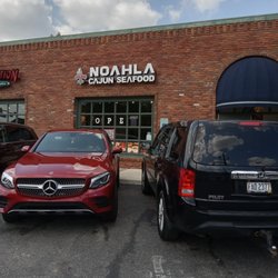 Noahla Cajun Seafood - Exterior View