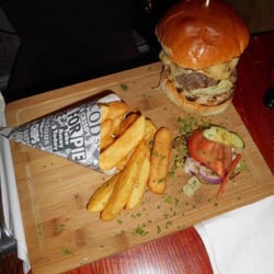 The Hill Lounge Bar and Kitchen