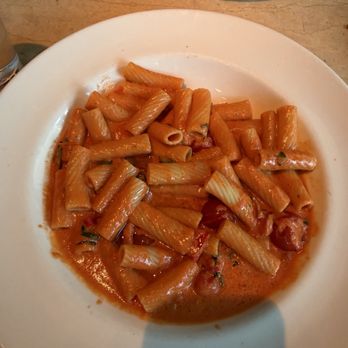 The Cheesecake Factory - Spicy Rigatoni Vodka - American Near Me - Roseville, California