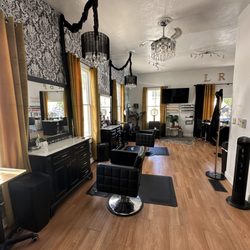 Ladies Room Beauty Parlor