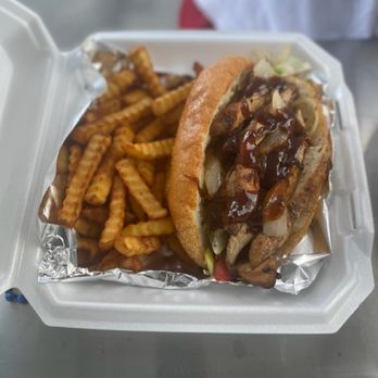 The Traveling Po Boy - Jerk po'boy - Food Stands Near Me The Traveling Po Boy - Jerk po'boy - Food Stands Near Me