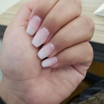 Divas Nails Spa - EXACTLY the look i wanted! Beautifully done. Thank you Lymn - Nail Salons Near Me - Highland, California